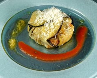 Aubergine surprise with artisan cheese