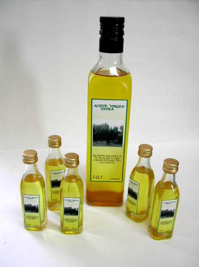 El aceite de oliva del Bajo Aragón esta elaborado principalmente con aceituna de la variedad Empeltre